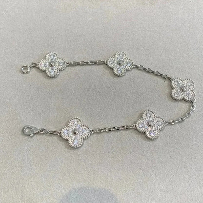 [Aura ] Neue CLOVER 5 MOTIV VOLL-DIAMANT-ARMBANDKOLLEKTION