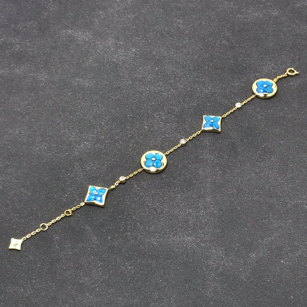 Aura STAR AND SUN TURQUOISE 4 MOTIFS 3 DIAMONDS