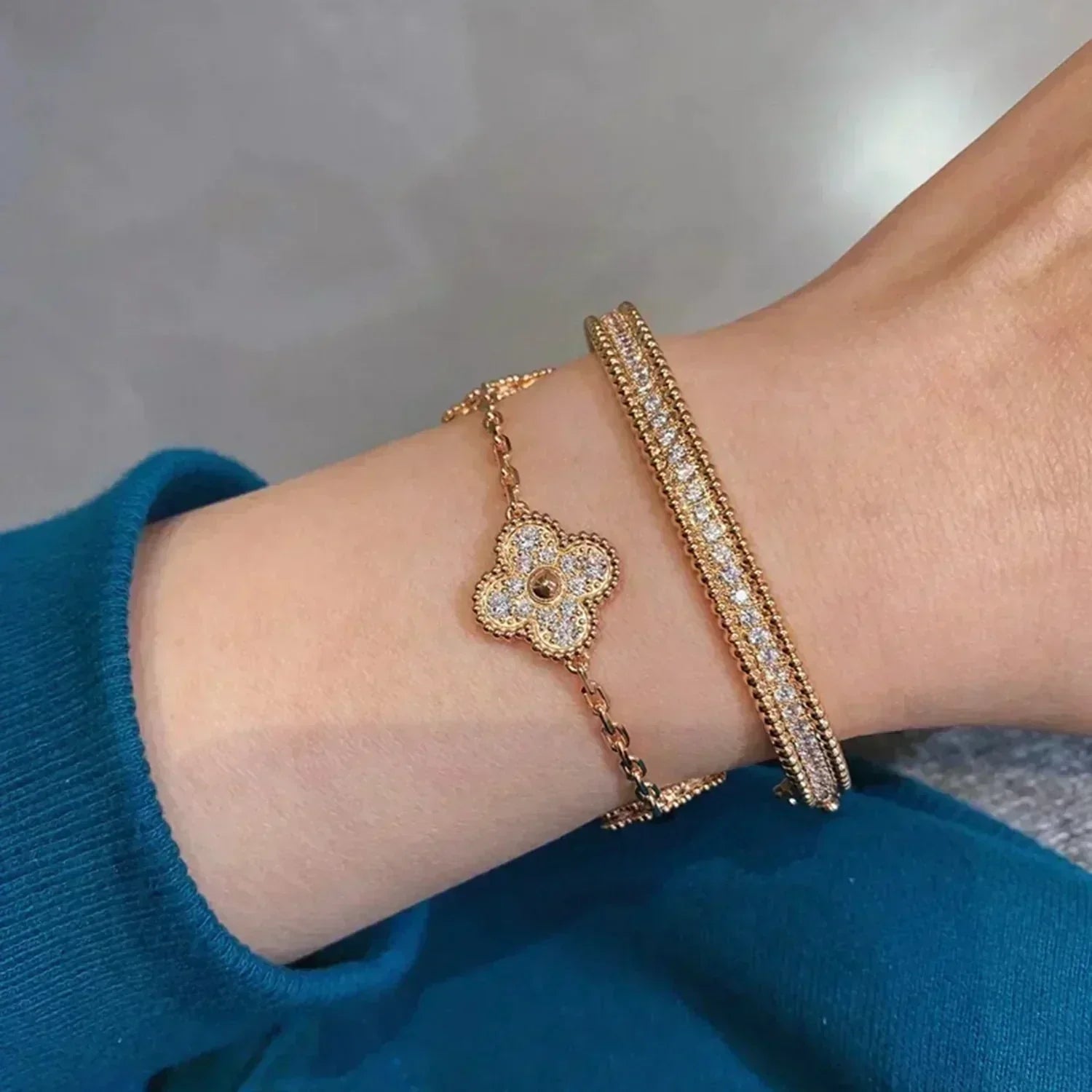 [Aura ] New  CLOVER 5 MOTIF FULL DIAMOND BRACELET COLLECTION
