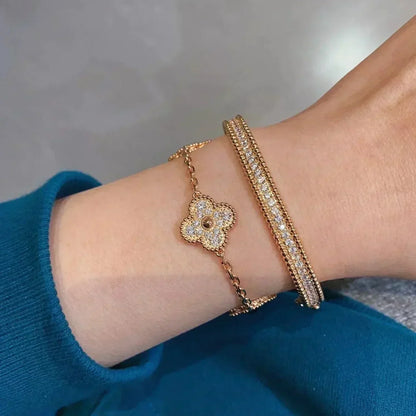[Aura ] Neue CLOVER 5 MOTIV VOLL-DIAMANT-ARMBANDKOLLEKTION