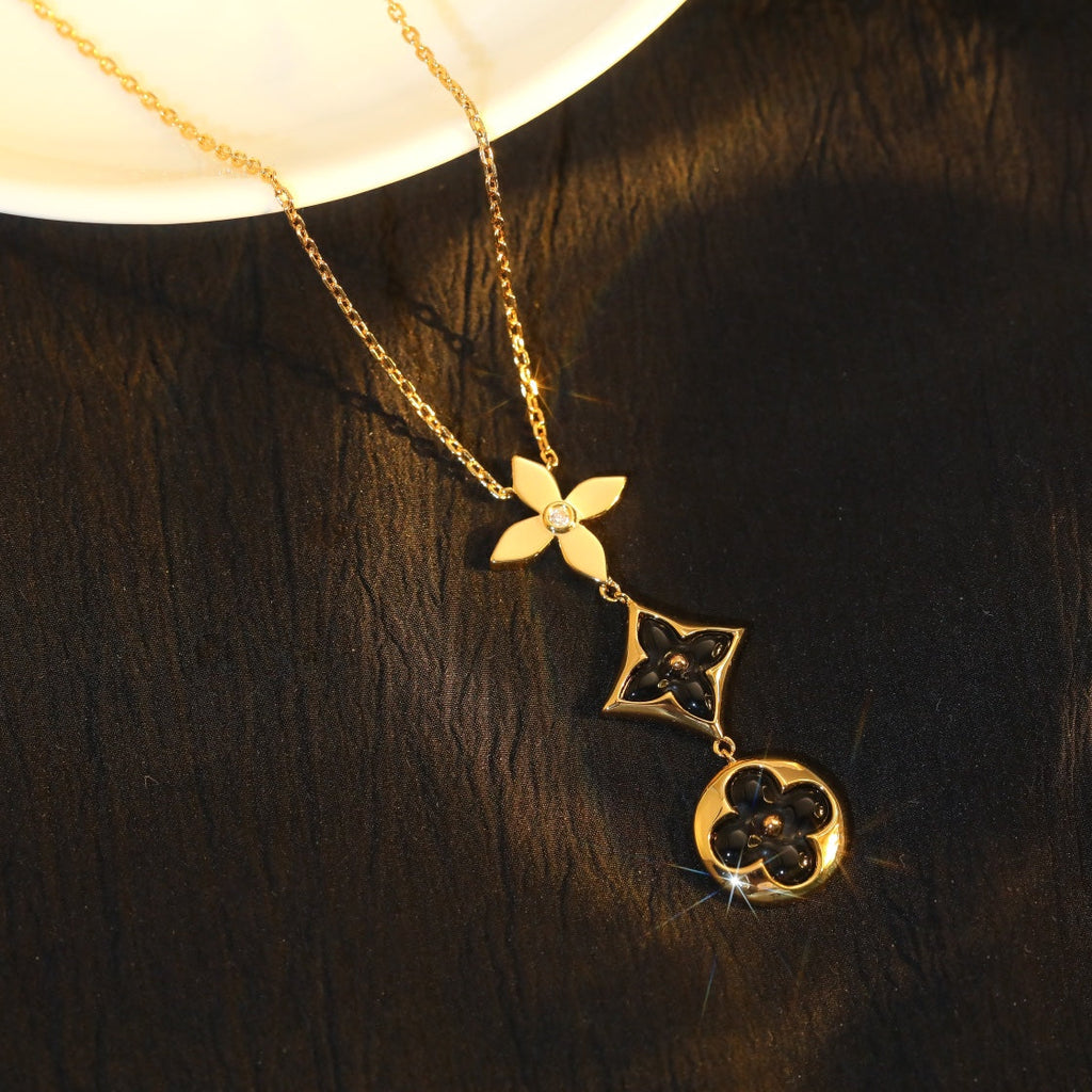 Aura STAR AND SUN ONYX ROSÉGOLD HALSKETTE