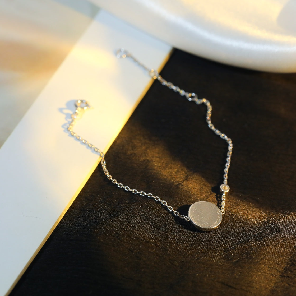 Aura SUN MOTIF PINK MOP SILVER BRACELET