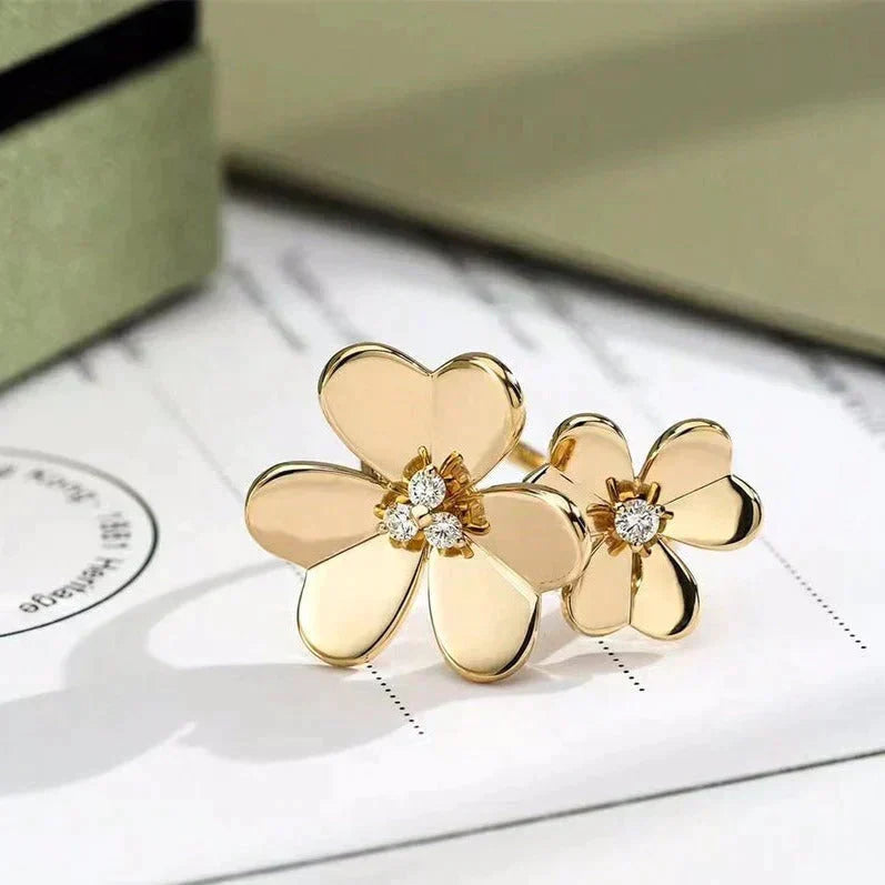 Aura CLOVER COMOS GOLD DIAMOND RING