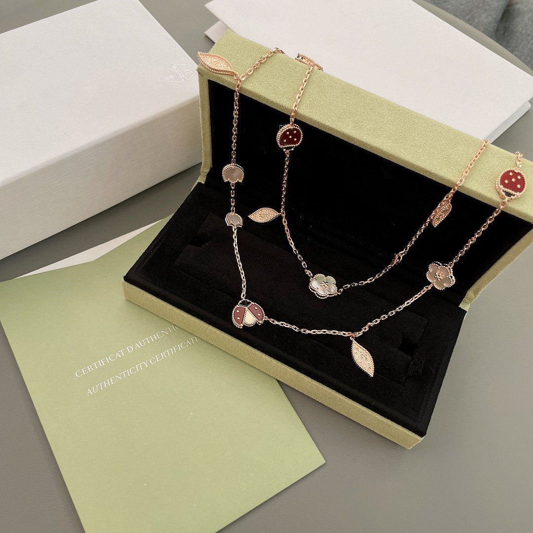 Aura LUCKY SPRING 15 MOTIFS ROSE GOLD NECKLACE