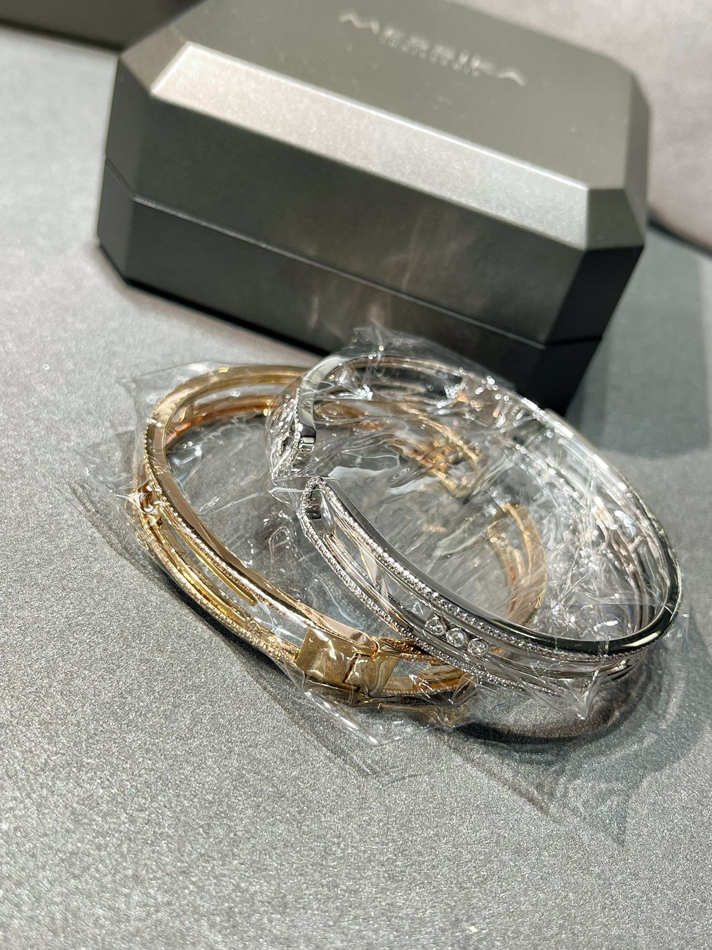 [Aura ] MOVE 10TH PAVED DIAMOND BRACELET