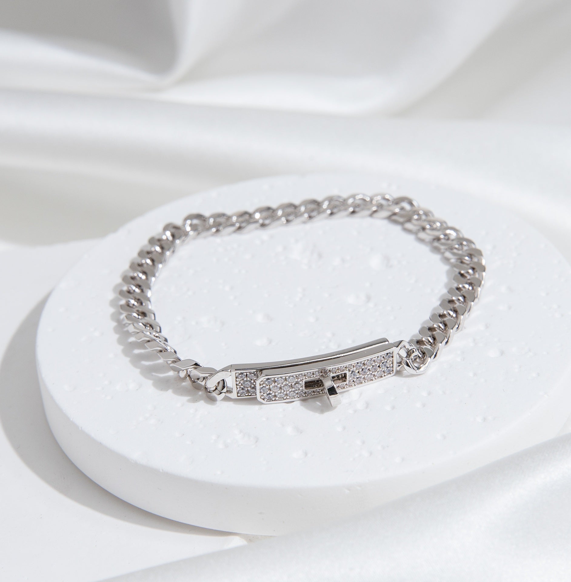 Aura KELLY CHAIN SILVER DIAMOND BRACELET