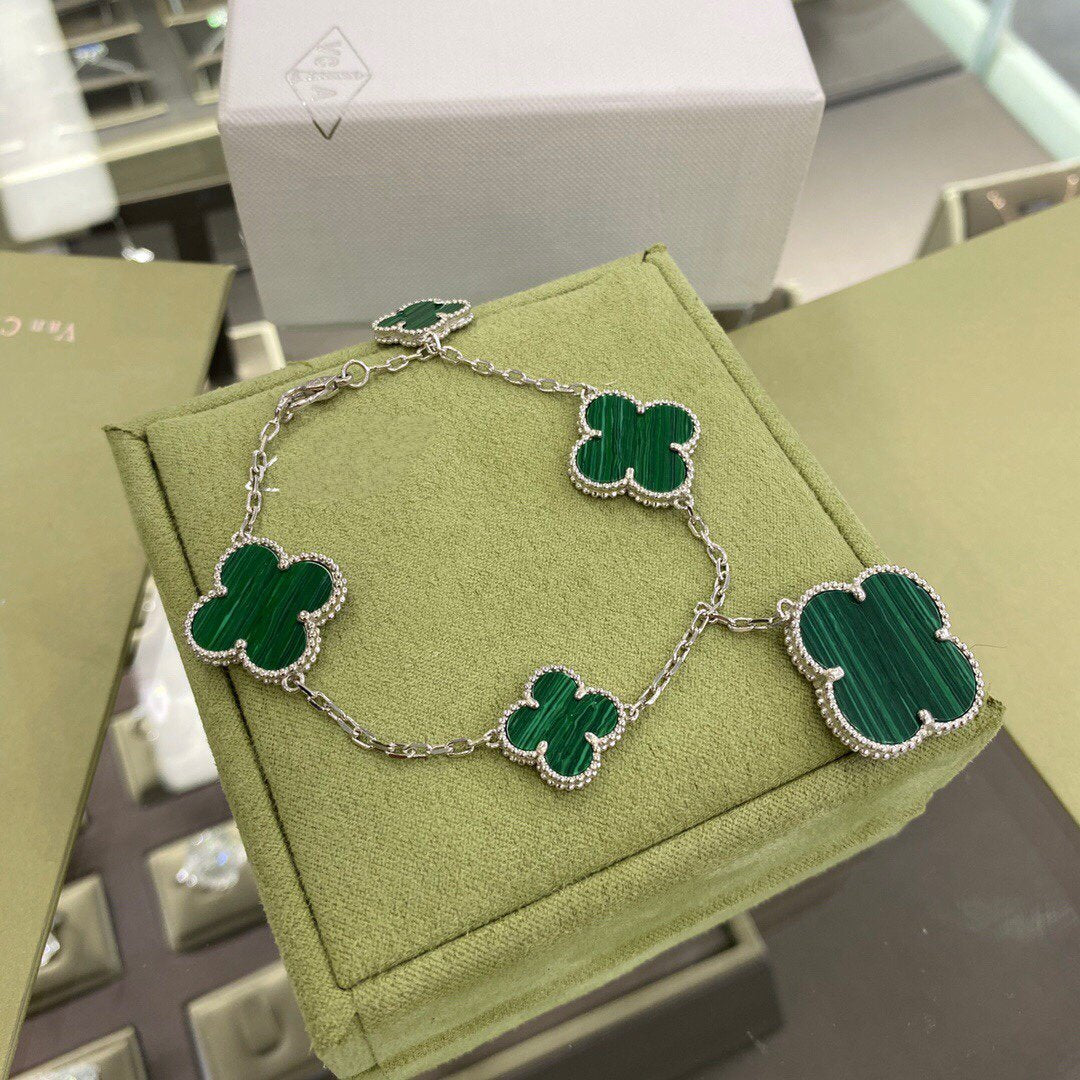 Aura CLOVER 5 MOTIFS SIVLER MALACHITE BRACELET