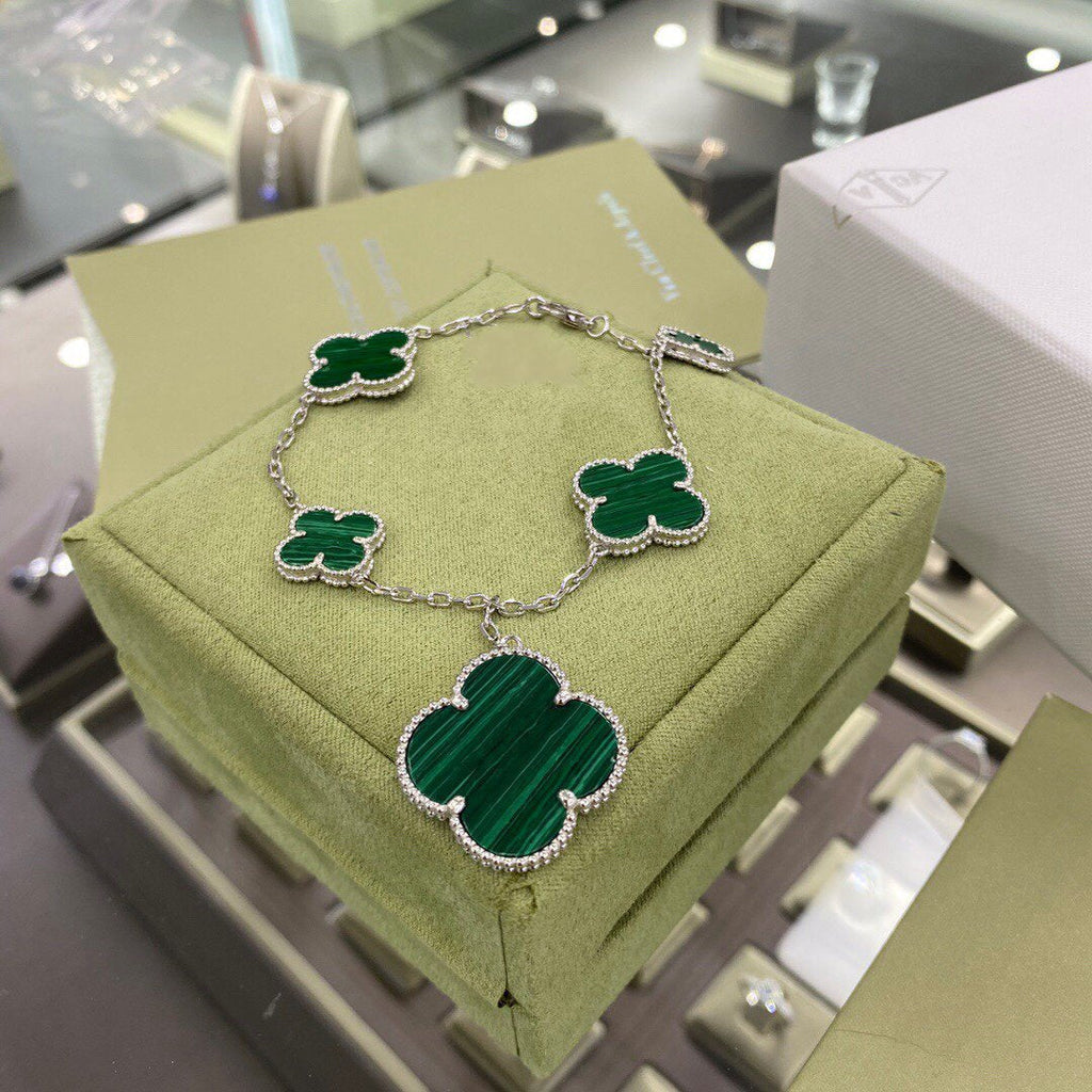 Aura CLOVER 5 MOTIFS SIVLER MALACHITE BRACELET