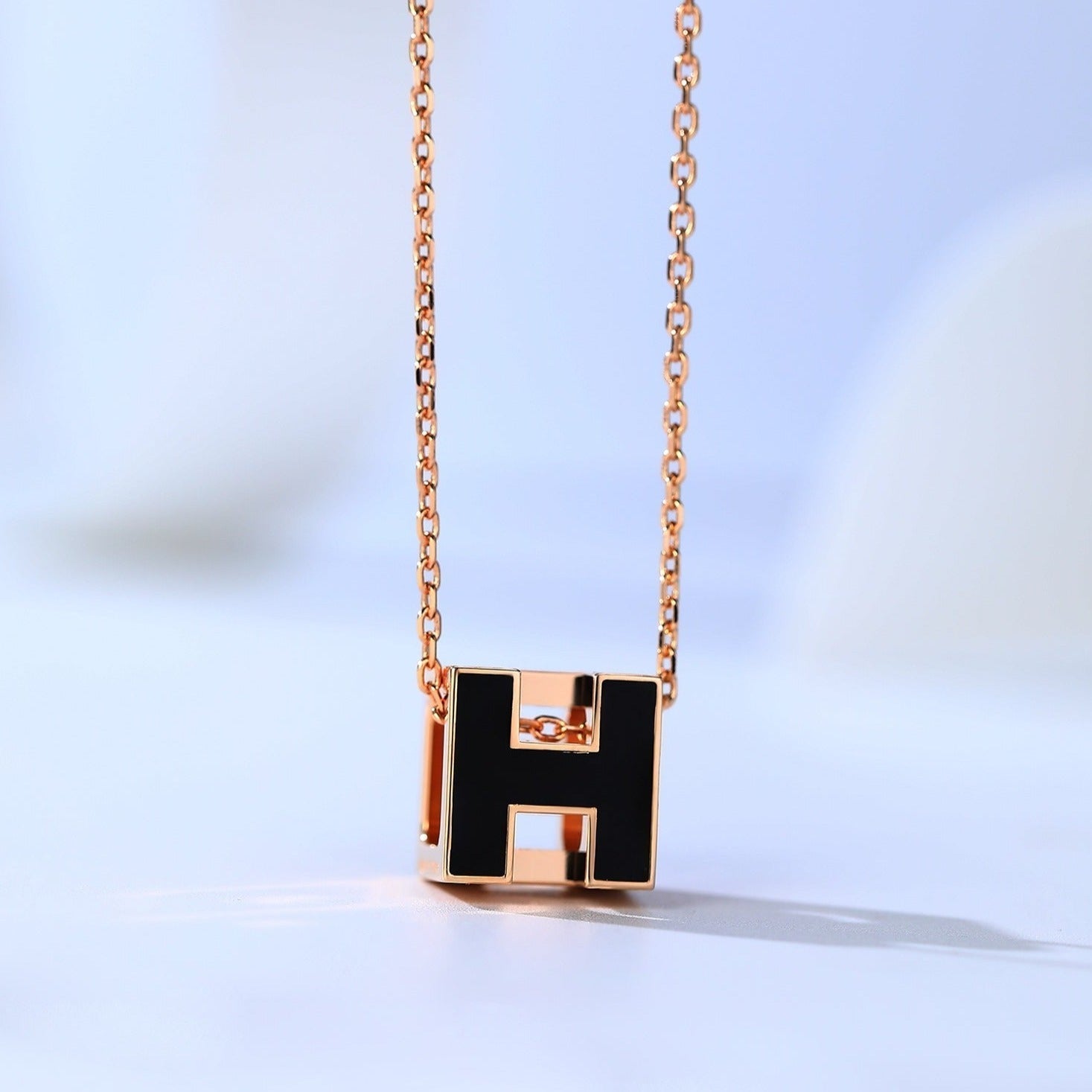 Aura H CAGE PINK GOLD NECKLACE