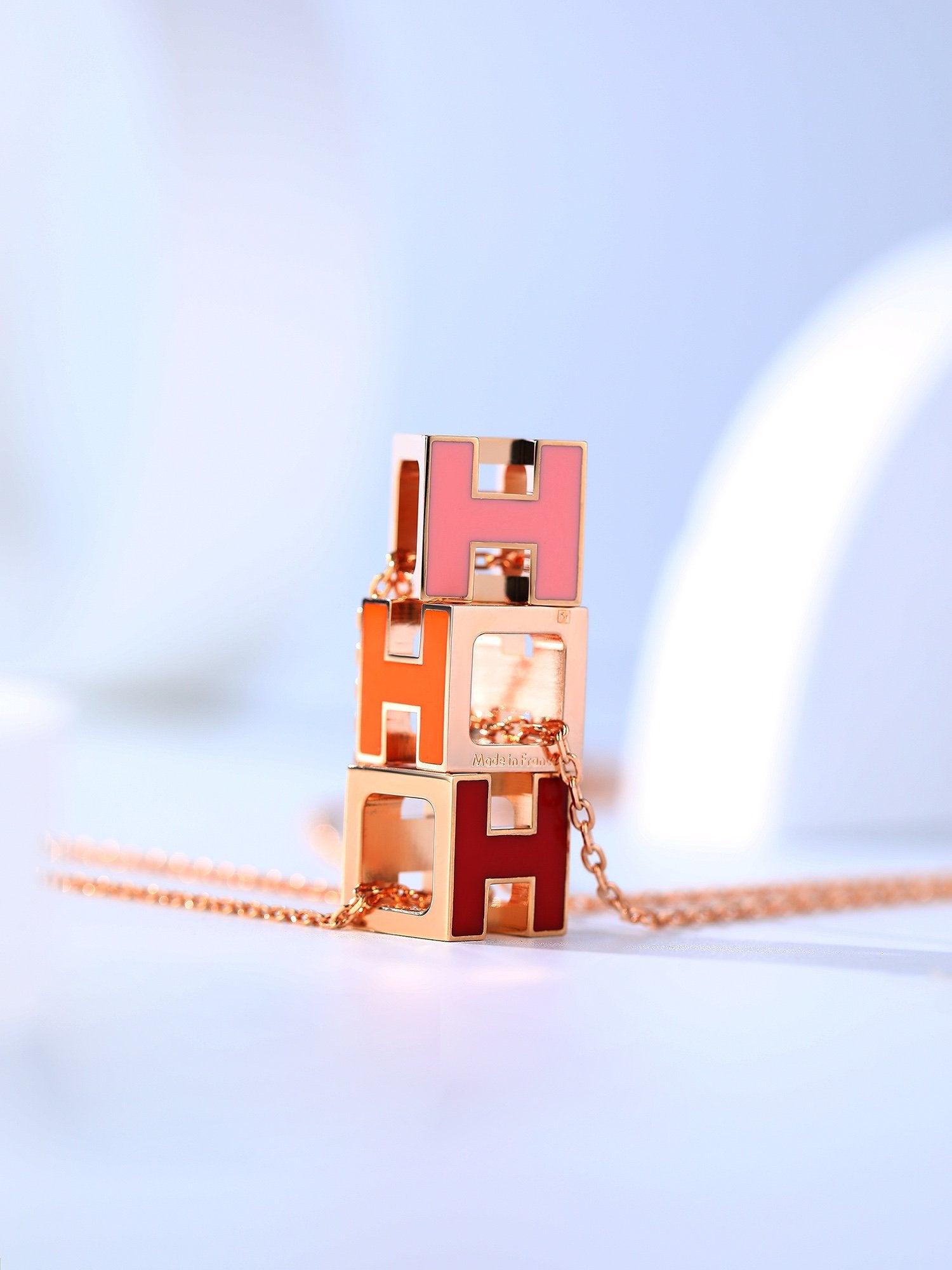 Aura H CAGE PINK GOLD NECKLACE