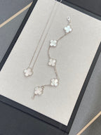 [Aura ]New CLOVER WHITE PEARL MOP 5 MOTIF BRACELET COLLECTION