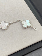 [Aura ]New CLOVER WHITE PEARL MOP 5 MOTIF BRACELET COLLECTION