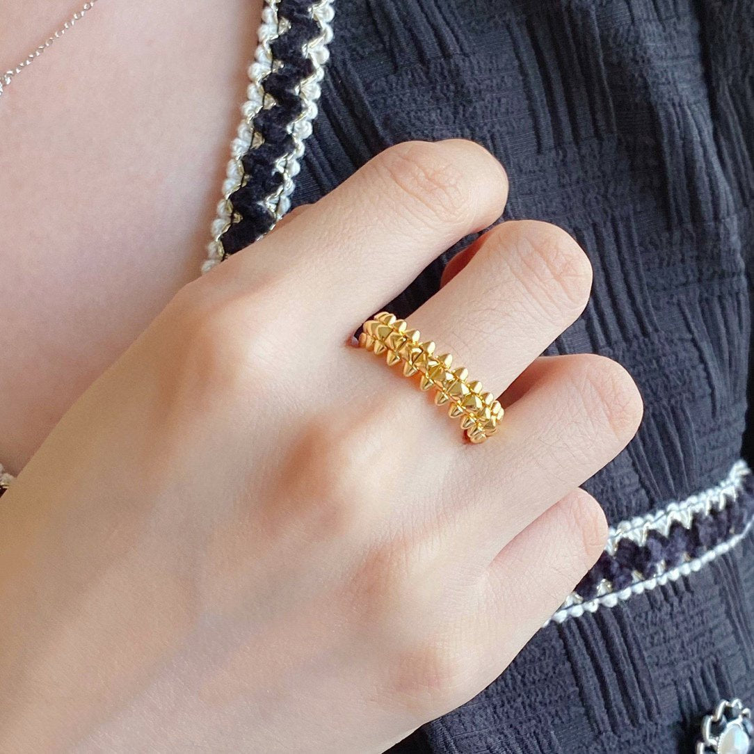 Aura CLASH 5.5MM RING