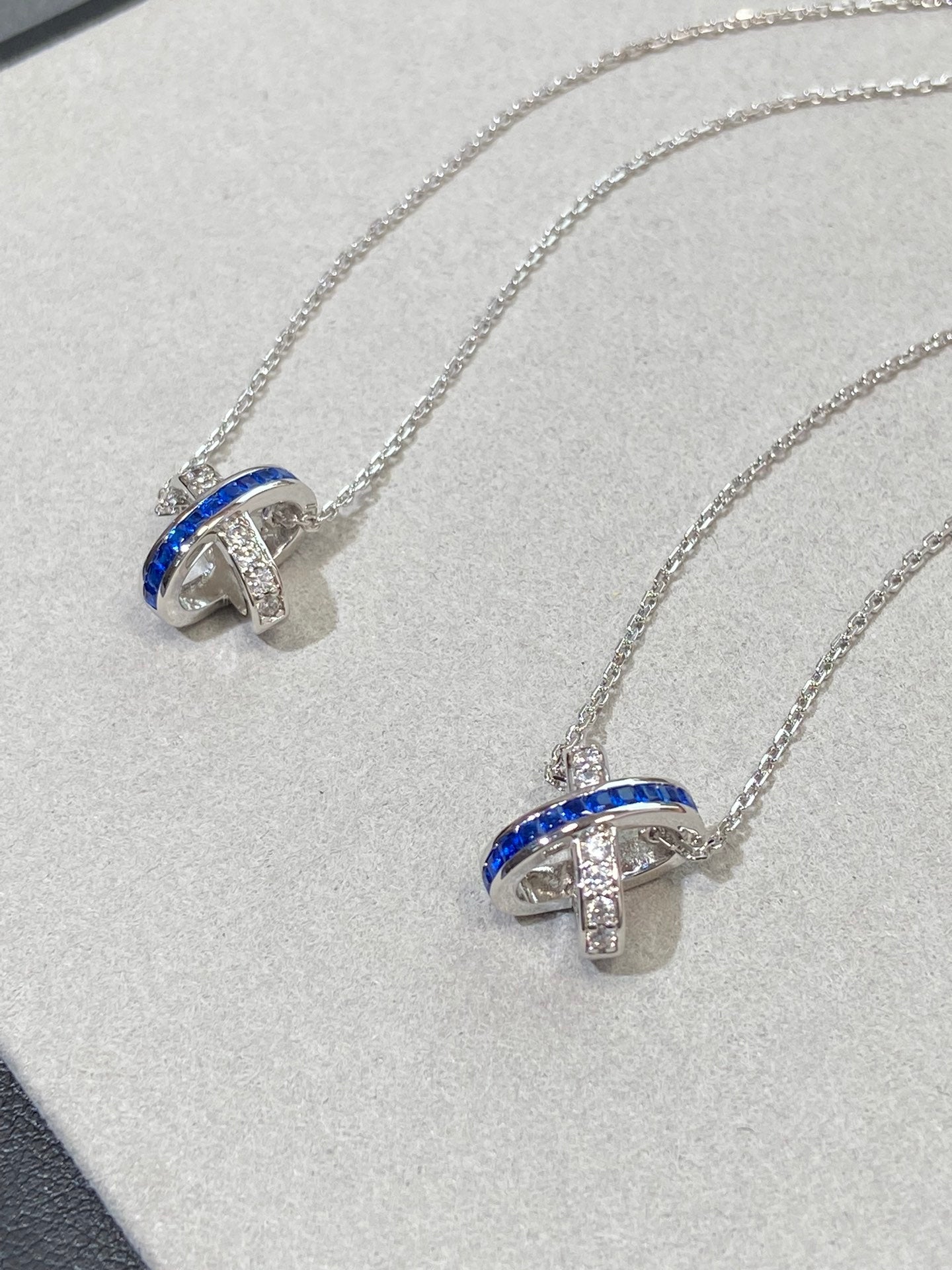 Aura LIENS DIAMOND SILVER HALSKETTE