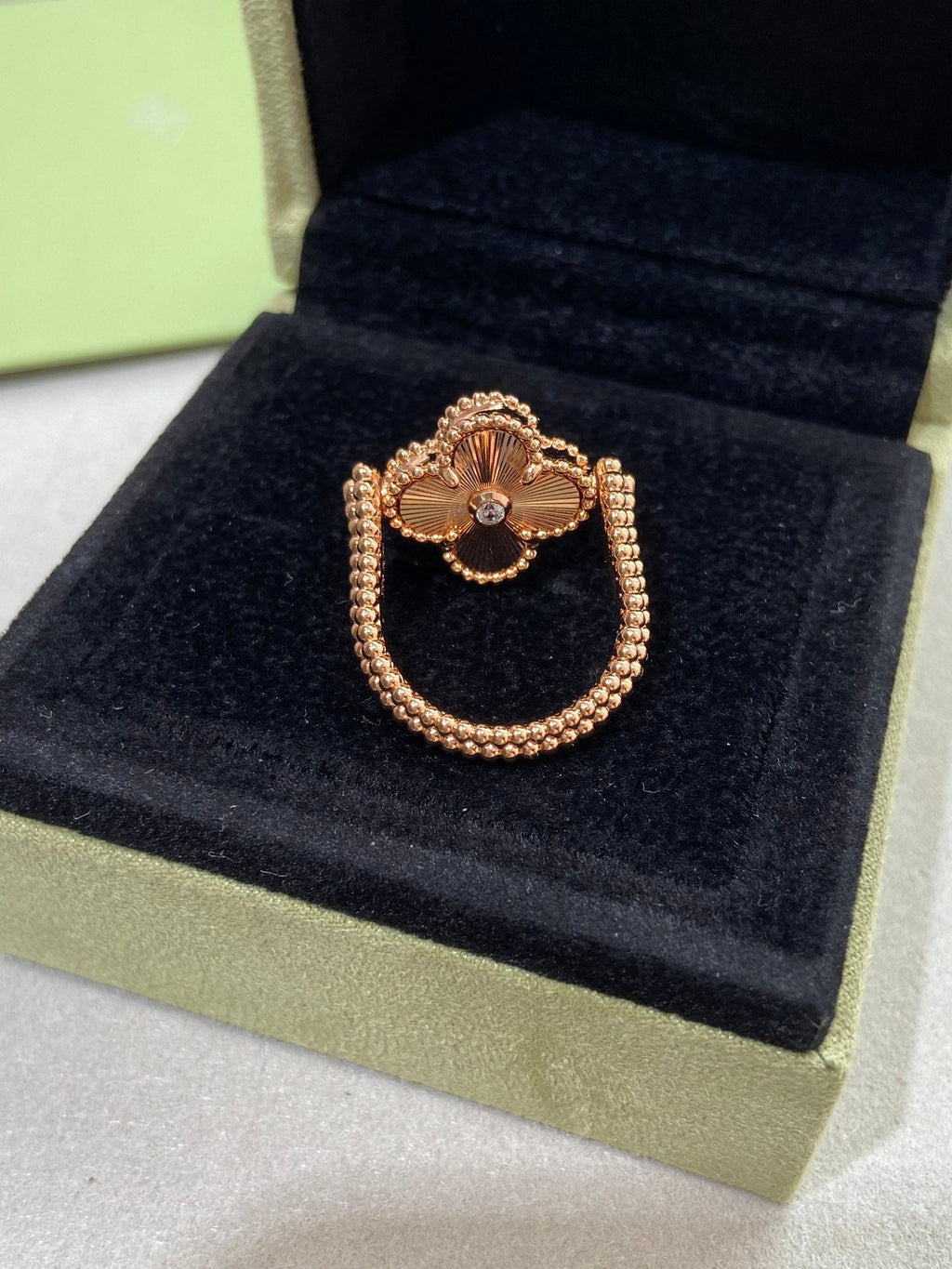 Aura CLOVER RIVERSIBLE ROSE GOLD RING
