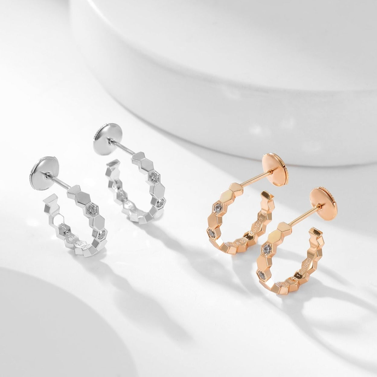 Aura BEE LOVE DIAMOND HOOP EARRINGS