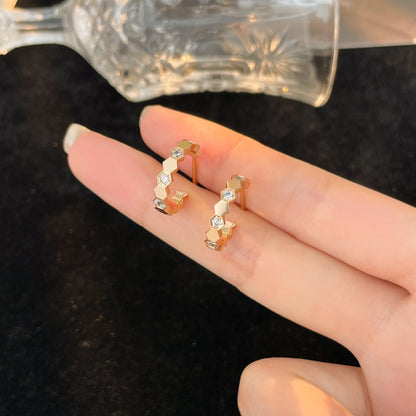 [⭐Aura ]BEE LOVE DIAMOND HOOP EARRINGS
