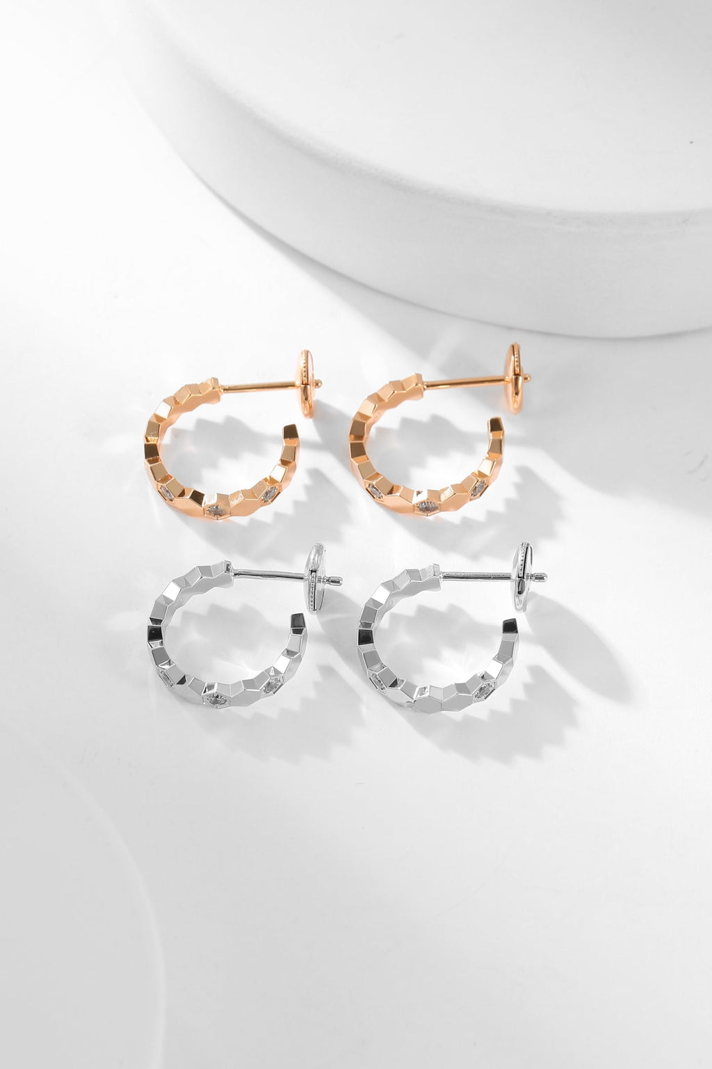 Aura BEE LOVE DIAMOND HOOP EARRINGS