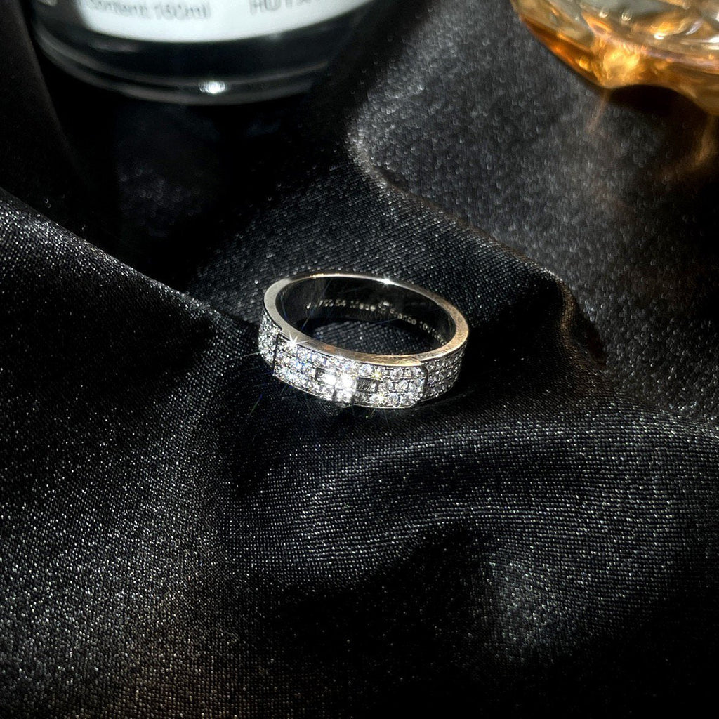 Aura KELLY SILVER DIAMOND RING