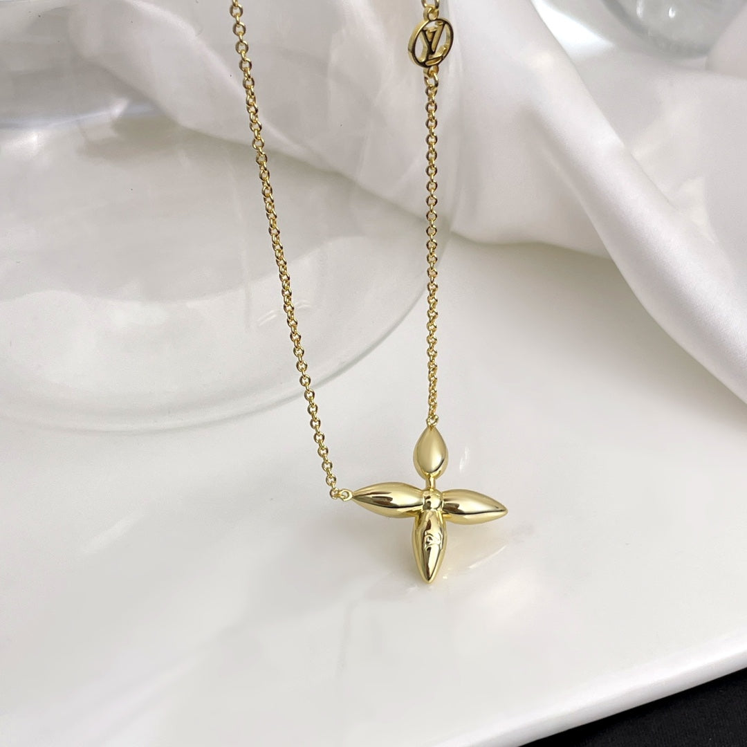 Aura LOUISETTE GOLD NECKLACE