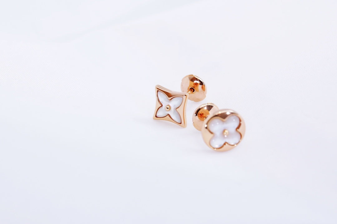 Aura STAR AND SUN PINK GOLD MOP STUD EARRINGS