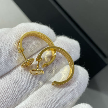 [⭐Aura ]LOVE DIAMOND GOLD HOOP EARRINGS
