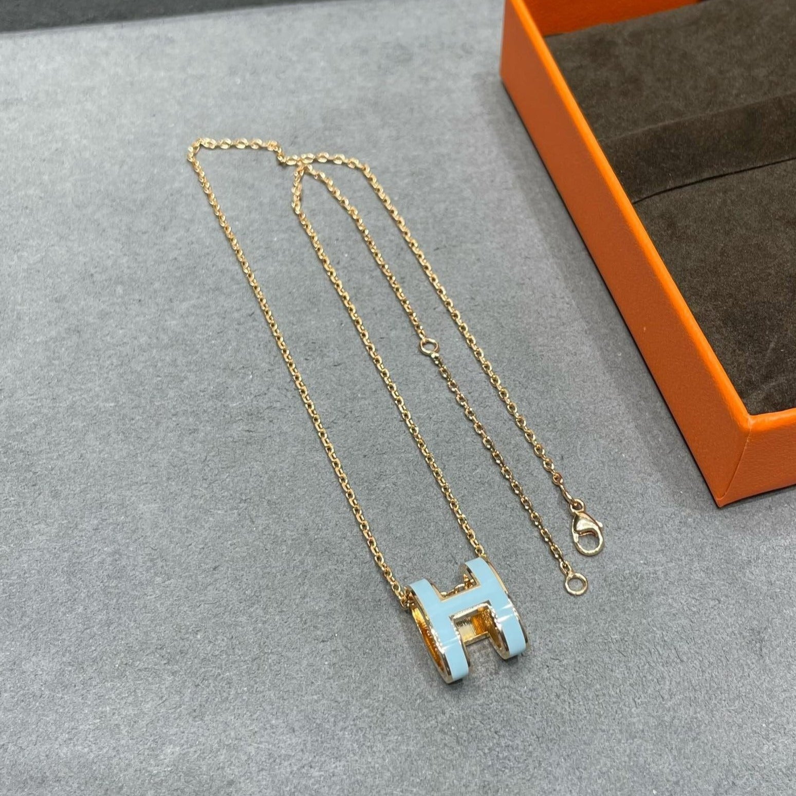 Aura POP H SKY BLUE NECKLACE
