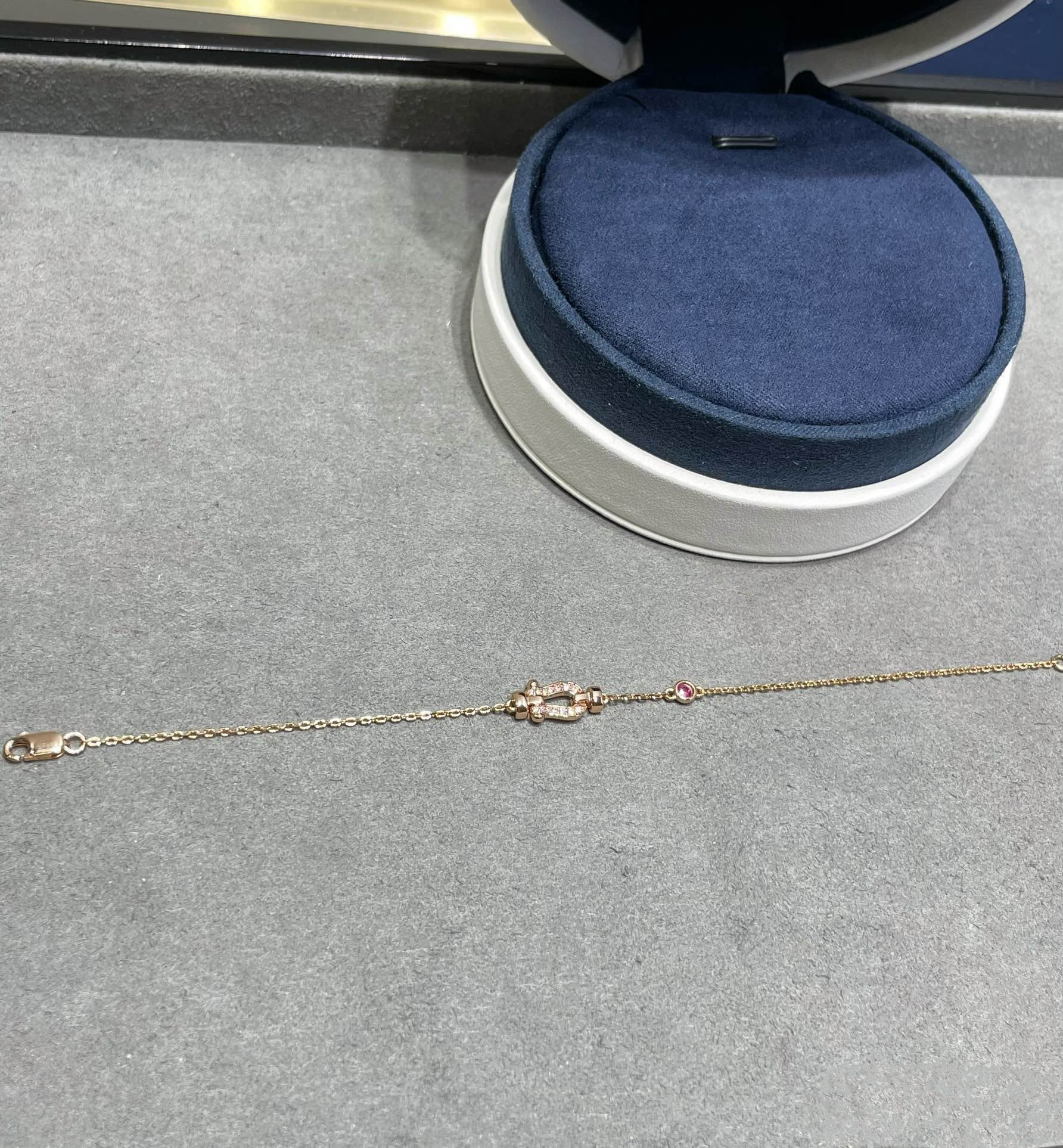 Aura FORCE 10 DIAMOND CHAIN LINK PINK GOLD BRACELET