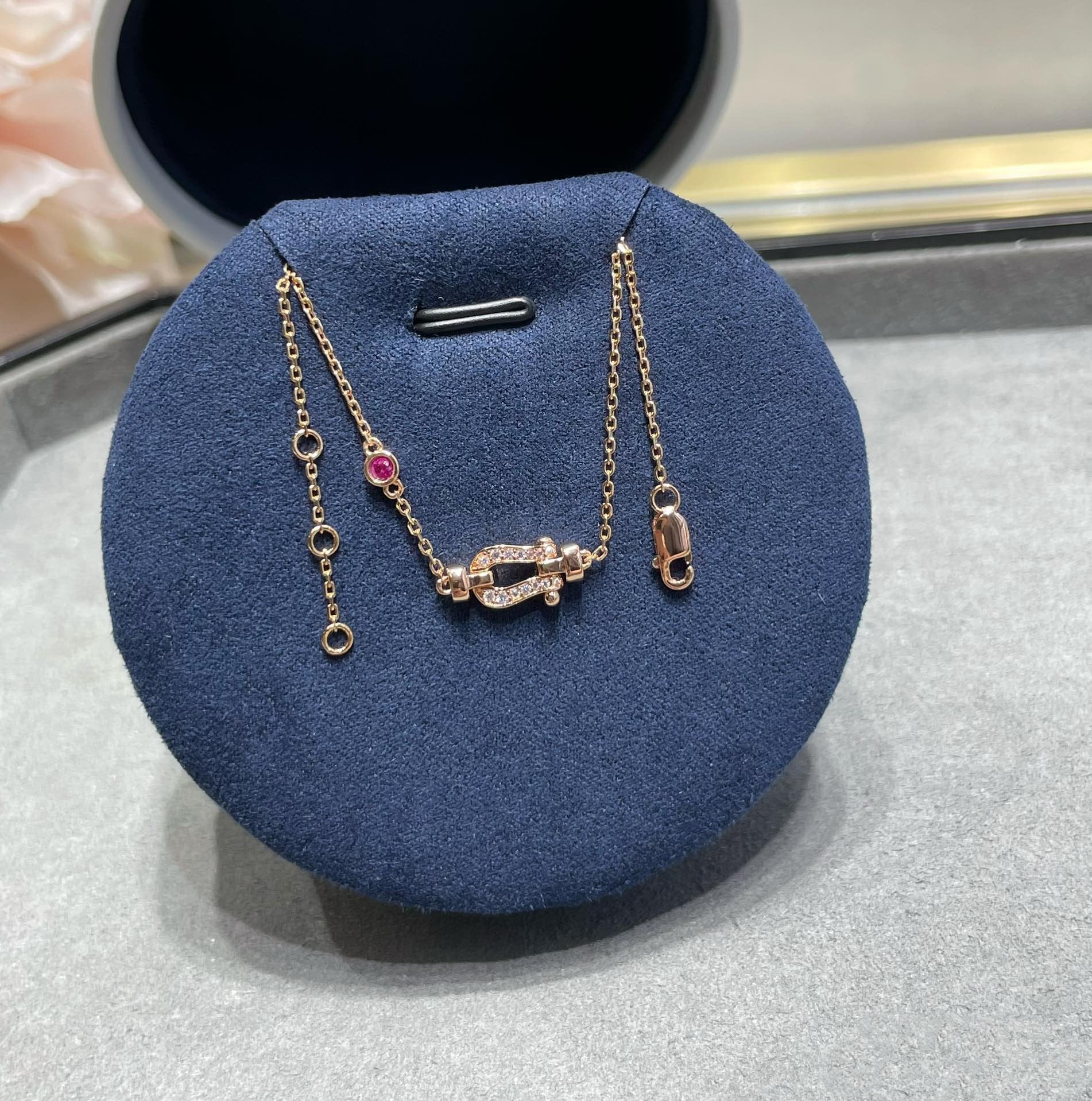 Aura FORCE 10 DIAMOND CHAIN LINK PINK GOLD BRACELET