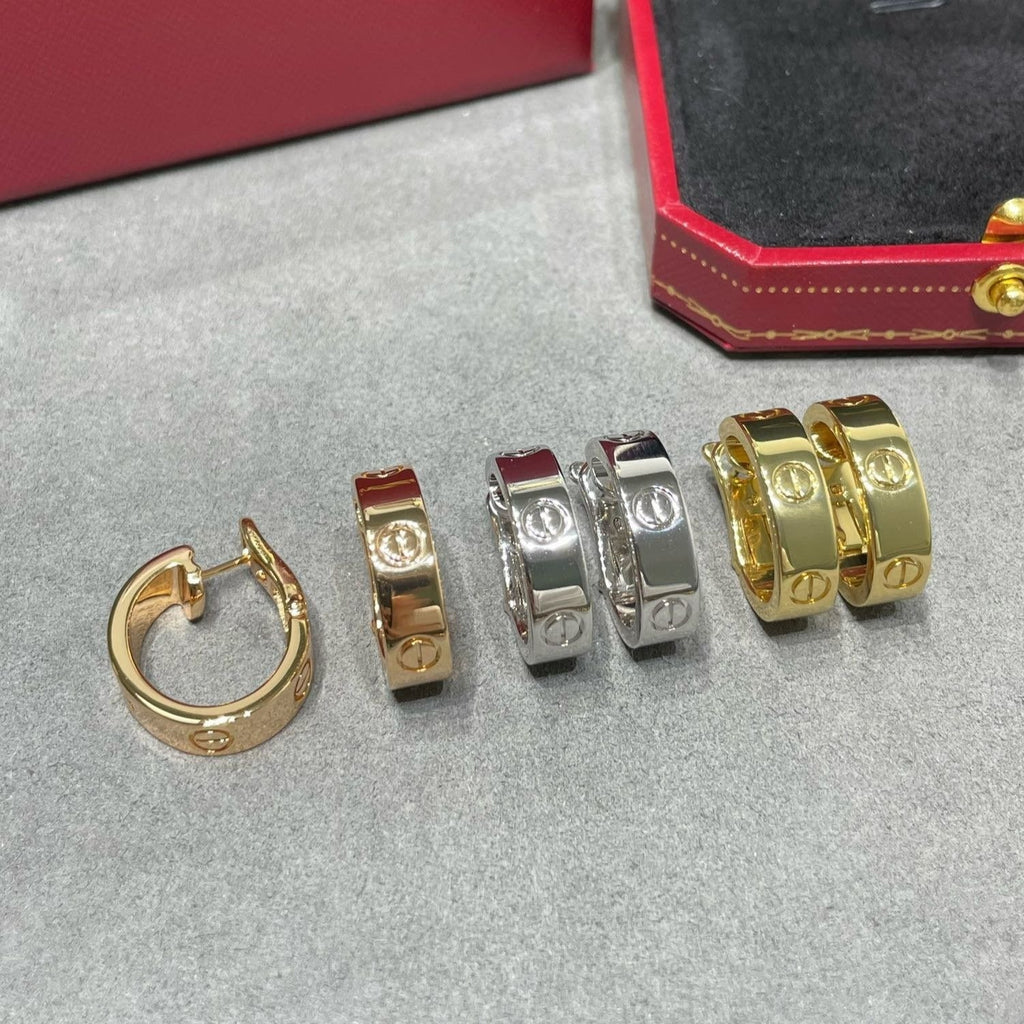 Aura LOVE 5,5-mm-Ohrringe
