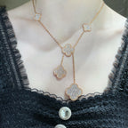 Aura CLOVER 6-BLÄTTRIGE DIAMANT-PAVÉ-HALSKETTE