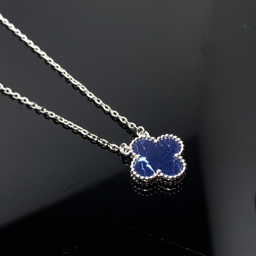 Aura CLOVER PIETERSITE SILVER LONG NECKLACE