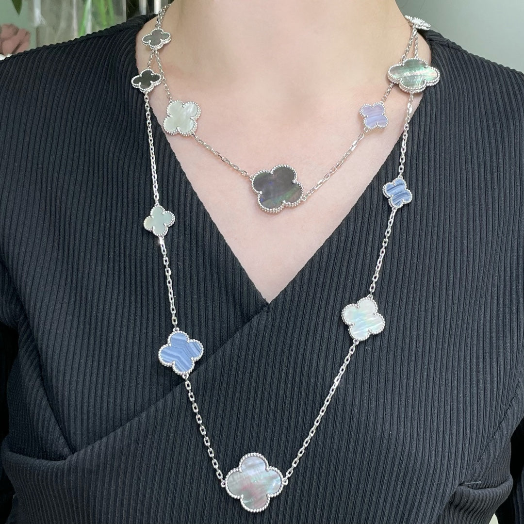 Aura CLOVER 16 MOTIF CHALCEDONY MOP SILVER NECKLACE