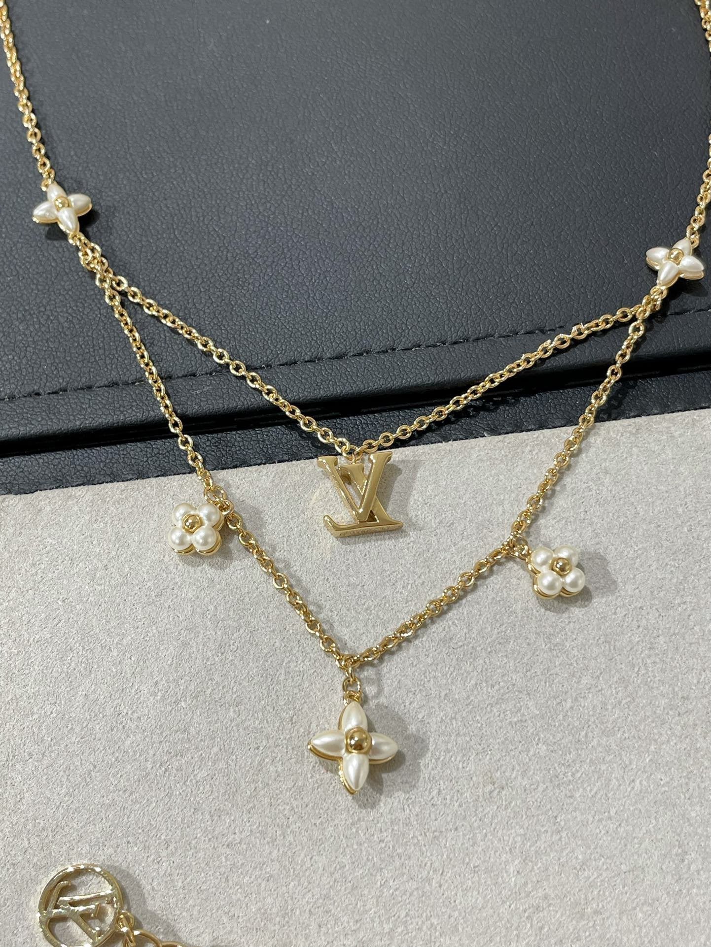 Aura FLOWERGRAM GOLD MOP DOUBLE ROW NECKLACE