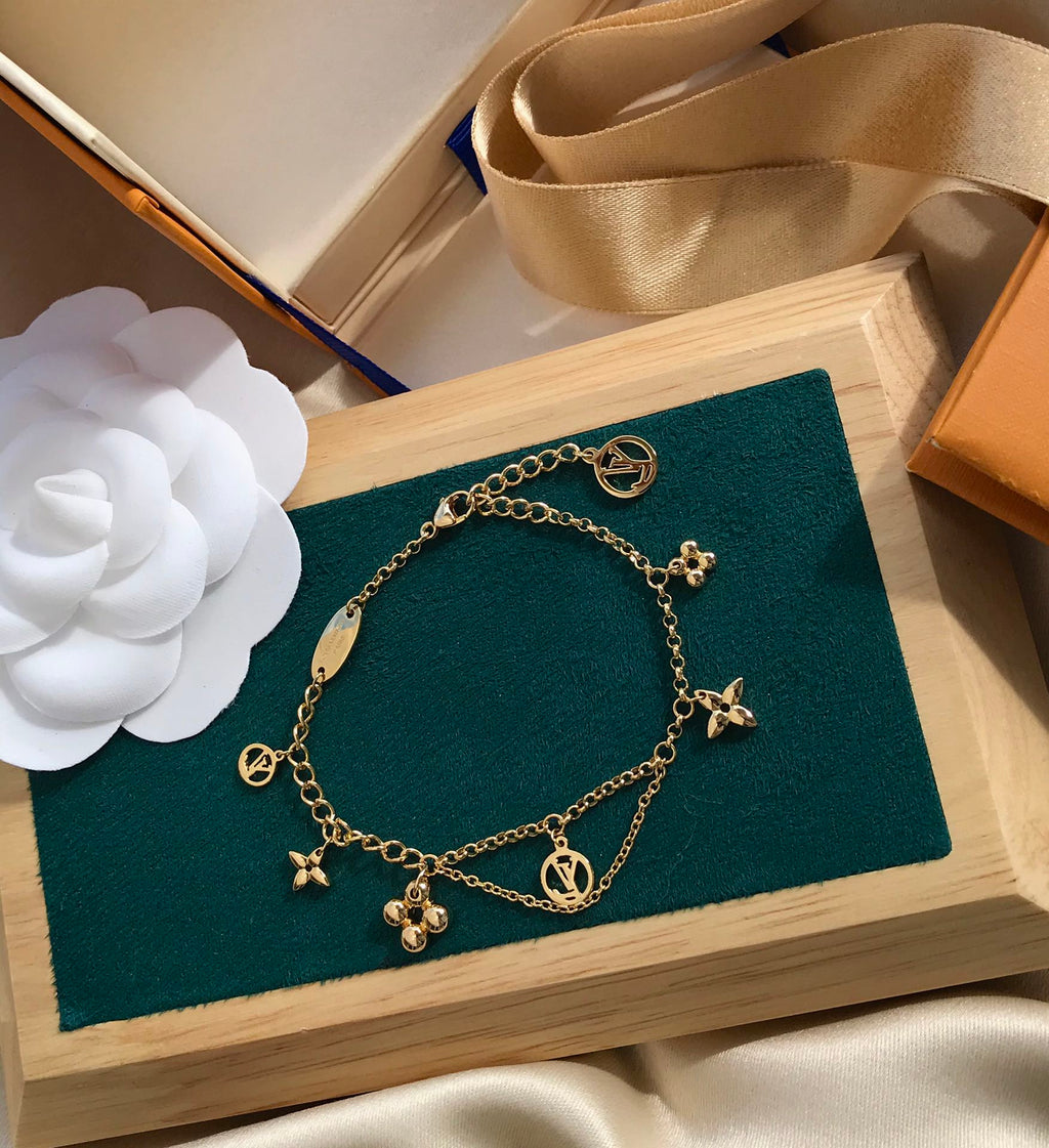 Aura BLOOMING PINK GOLD MOP BRACELET