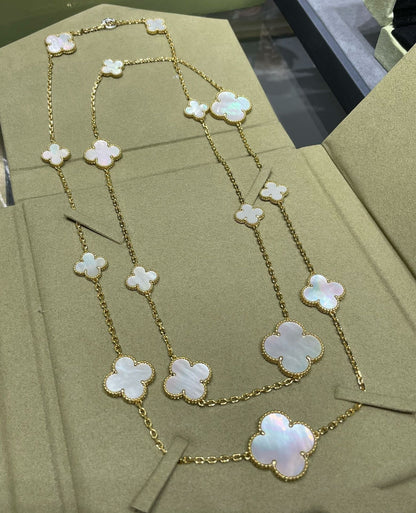 [⭐Aura ]CLOVER 16 MOTIF WHITE MOP GOLD NECKLACE