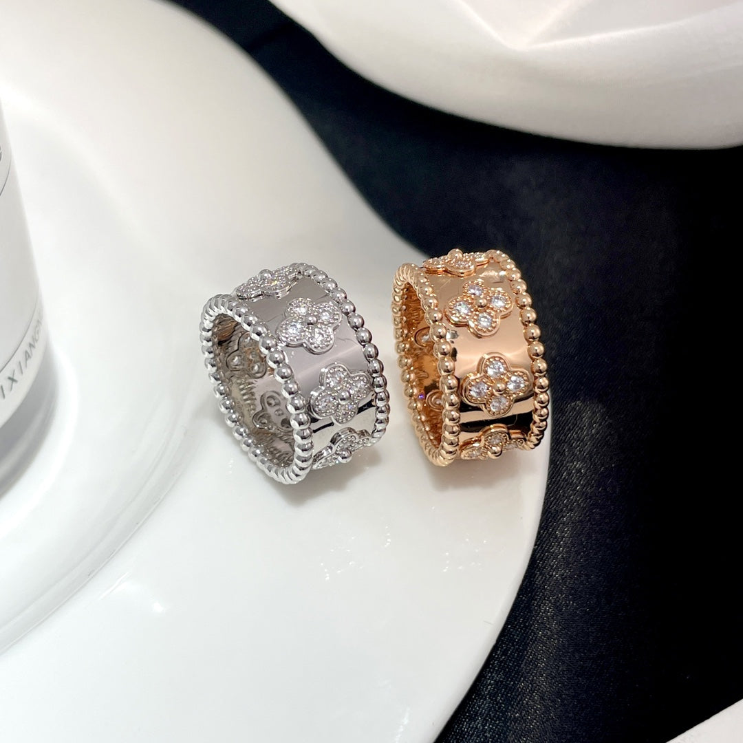 Aura PERLEE DIAMOND LARGE RING