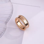 Aura PERLEE SIGNATURE RING