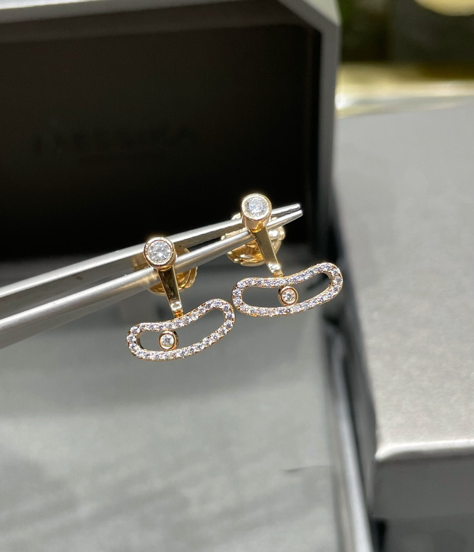 [Aura ] MOVE UNO PINK GOLD DIAMOND EARRINGS