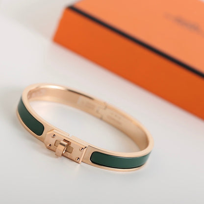 [⭐Aura ]HM KELLY KHAKI BRACELET