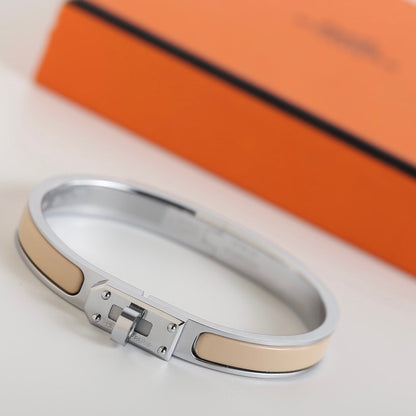 [⭐Aura ]HM KELLY BEIGE BRACELET