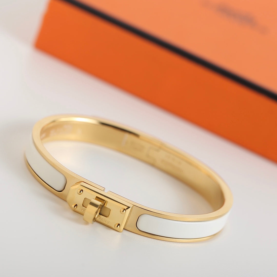 Aura HM KELLY WHITE BRACELET