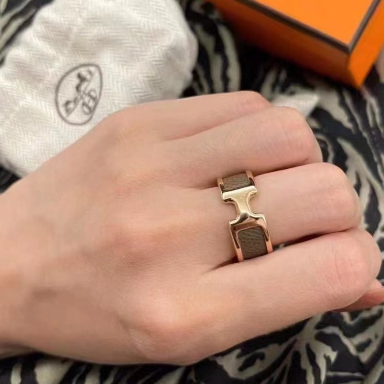 Aura OLYMPE PINK GOLD RING