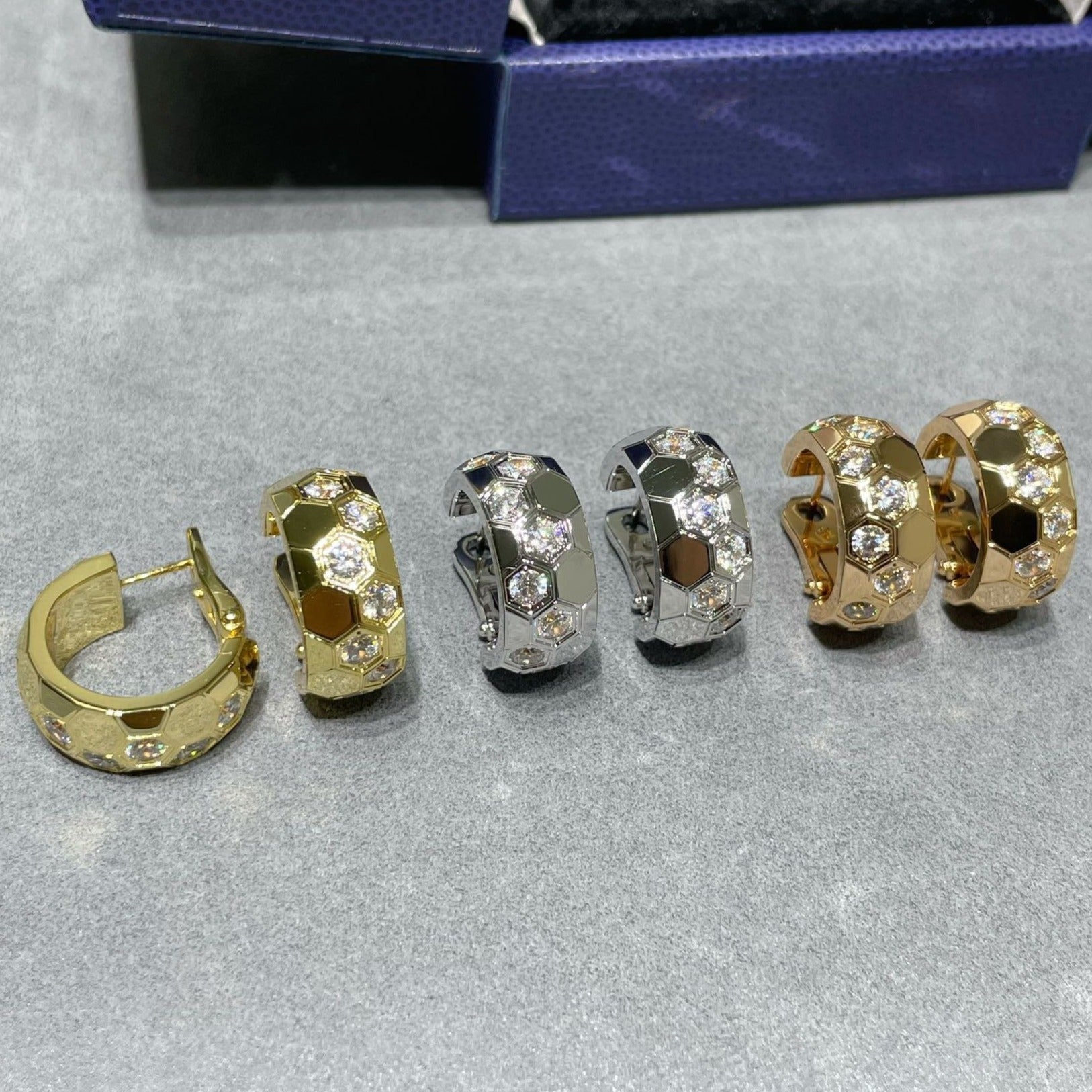 Aura BEE LOVE DIAMOND HOOP EARRINGS