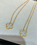 Aura CLOVER ROCK CRYSTAL ROSE GOLD NECKLACE