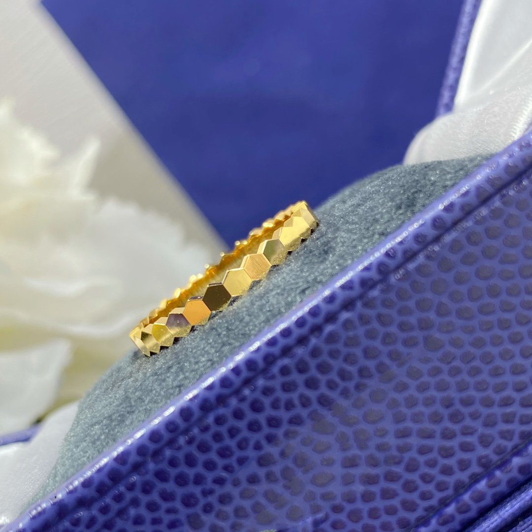 Aura BEE LOVE SMALL RING
