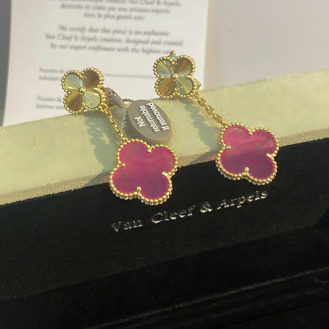[⭐Aura]NEW CLOVER 2 MOTIF PINK ENAMEL EARRINGS
