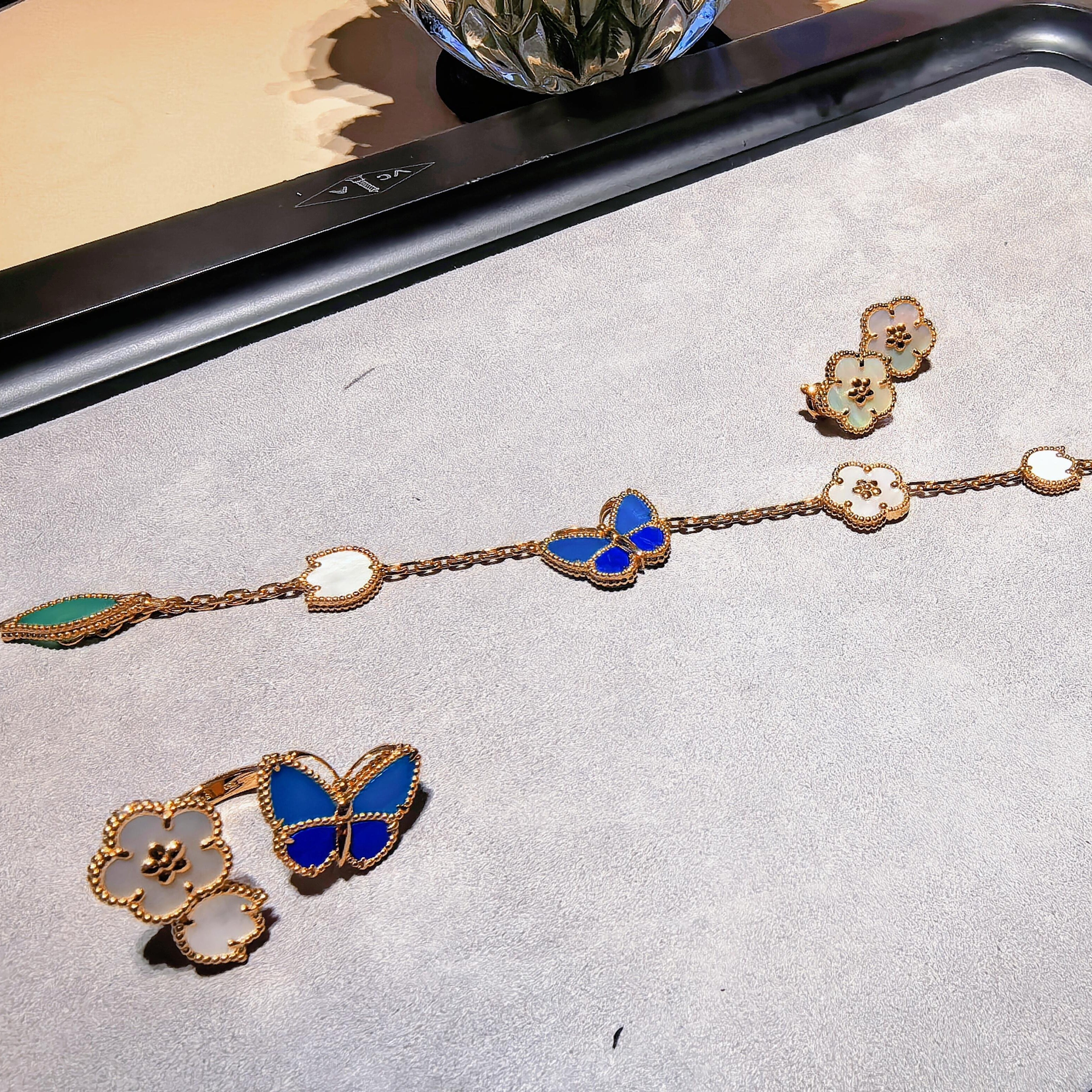 [Aura ] 2026 NEW SPRING LUCKY 5 MOTIF BRACELET