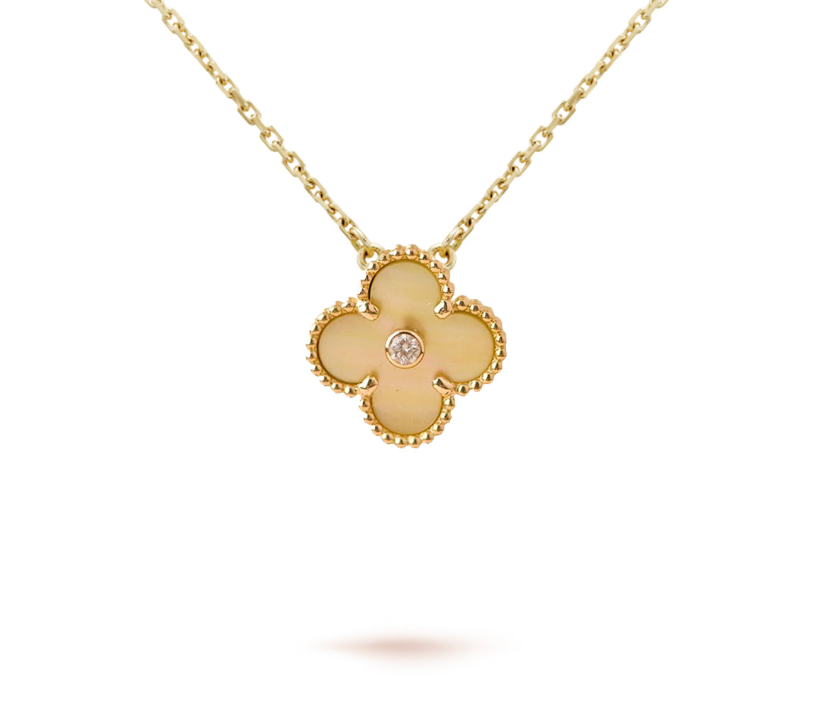 Aura CHRISTMAS LIMITED EDITION NECKLACE COLLECTION