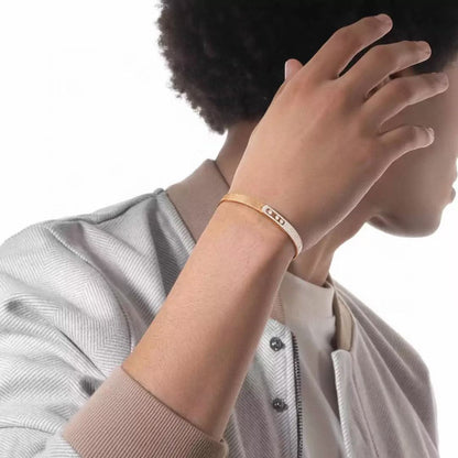 [Aura ] 2026 BRANDNEUES MATTIERTES ARMBAND MIT DIAMANTEN DREI FARBEN
